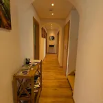 House Байрсброн