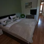 House Апартаменты